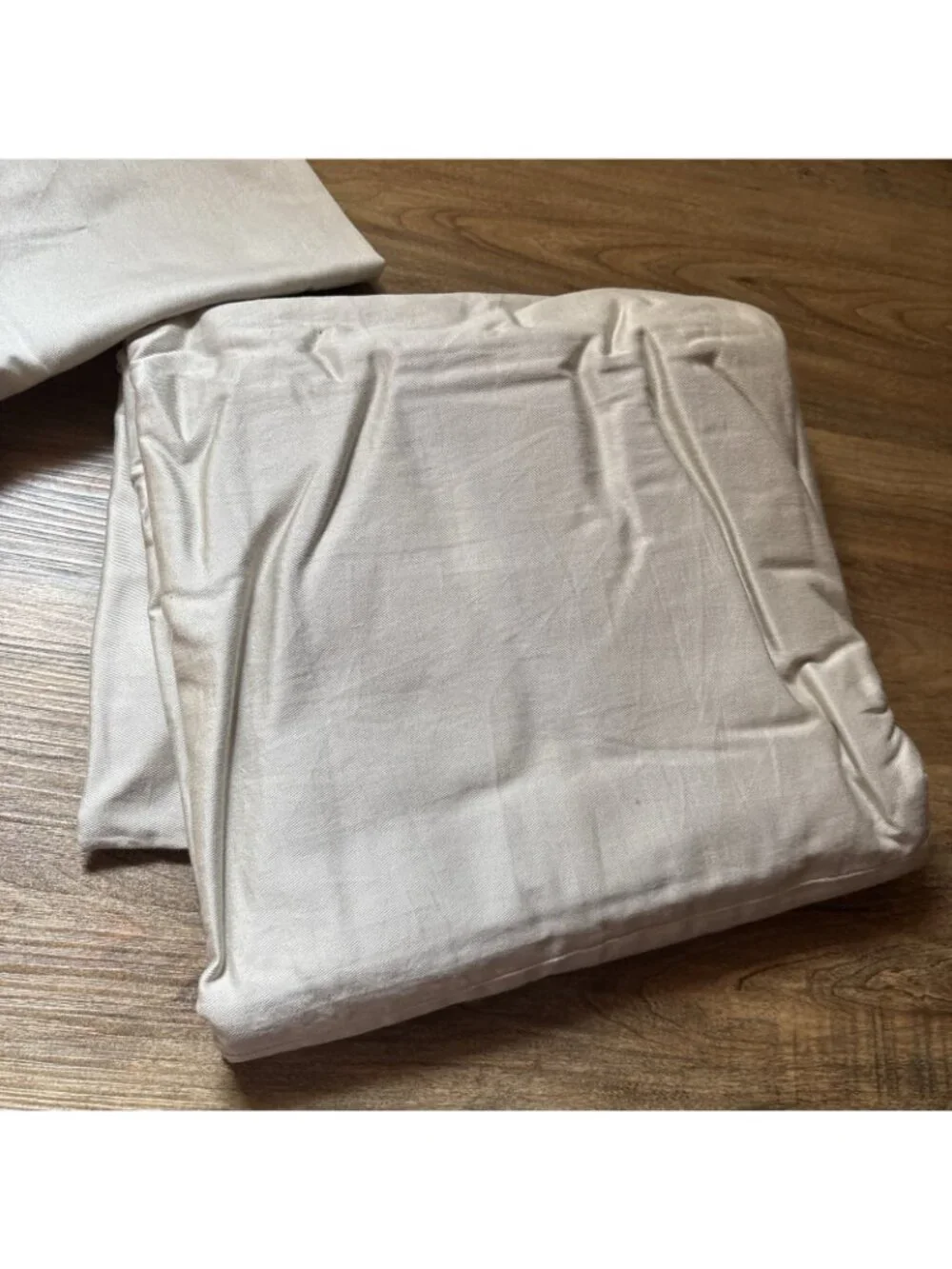 Pier One Classic Twill Bedding Set Coverlet Tan 100% Cotton 90 X 94 2 Shams